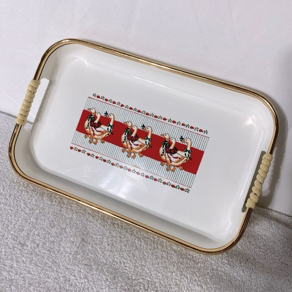Vintage Country Ribbon Geese Cream Red Green Christmas Tray - Picture 1 of 14
